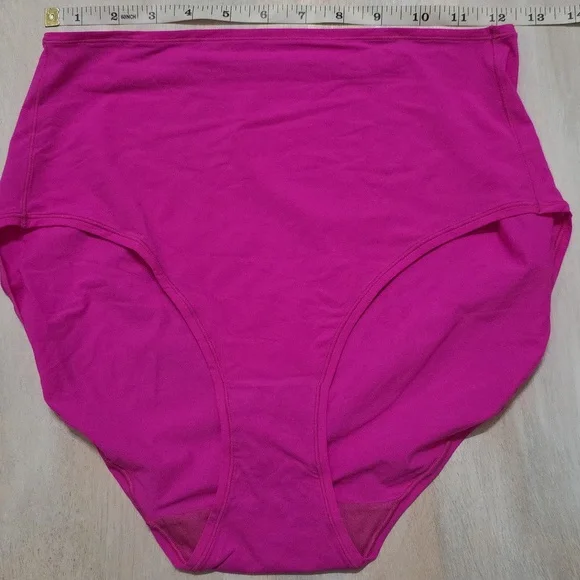 NWOT SKIMS Fits Everybody FULL Brief /FUCHSIA/ M, XL, 3X - Picture 5 of 10